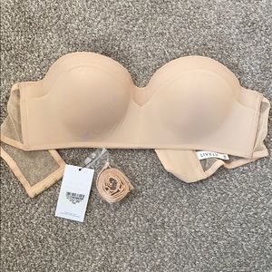 lively strapless bra 36B. LIKE NEW.